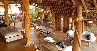 Alfajiri Beach Villa Diani 