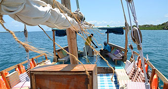 Coral Spirit Cottages & Restaurant