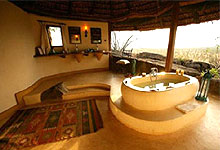 Elsas Kopje Bathroom, Meru National Park, Kenya