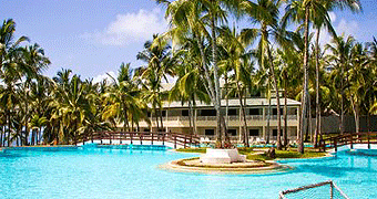 Emrald Flamingo Beach Resort