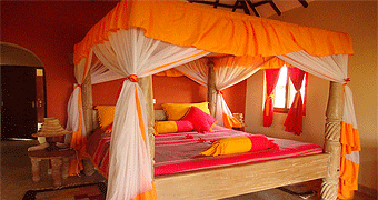Hill Park Tiwi Beach Hotel