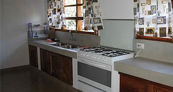 JOYSVILLA" Guest House 