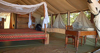 Red Cliffs Camp Kipini 