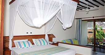 Sultan Sands Island Resort 