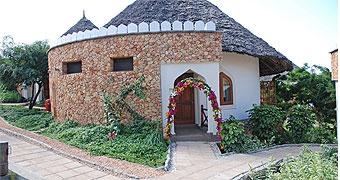Sultan Sands Island Resort 