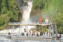 6 Days 5 Nights Uganda Safari Chimpanzee Gorilla Wildlife Tour 6 Days 5 Nights Uganda Safari Chimpanzee Wildlife Tour