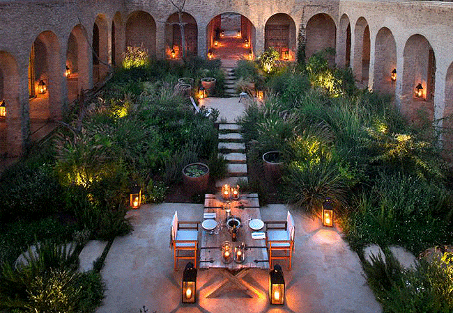 arijiju-retreat-holiday-home-laikipia-courtyard-dining Arijiju Retreat Holiday Home Laikipia