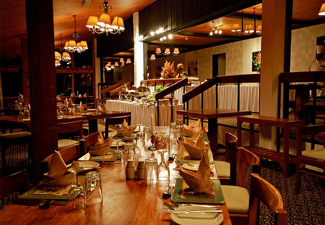 the-ark-lodge-aberdare-national-park-guest-dining-room The Ark Lodge Aberdare National Park