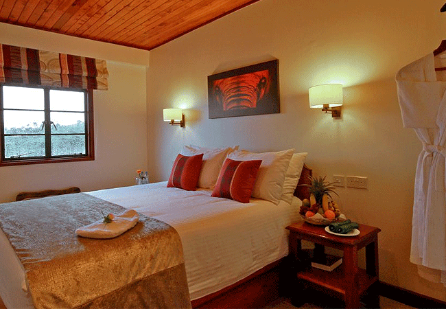 the-ark-lodge-aberdare-national-park-king-double-bed The Ark Lodge Aberdare National Park