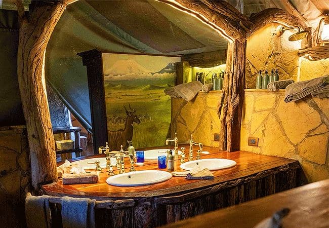 campi-ya-kanzi-camp-luxury-tented-safari-camp-bathrooms-have-double-sinks Campi ya Kanzi Camp Chyulu Hills Tsavo West National Park Kenya