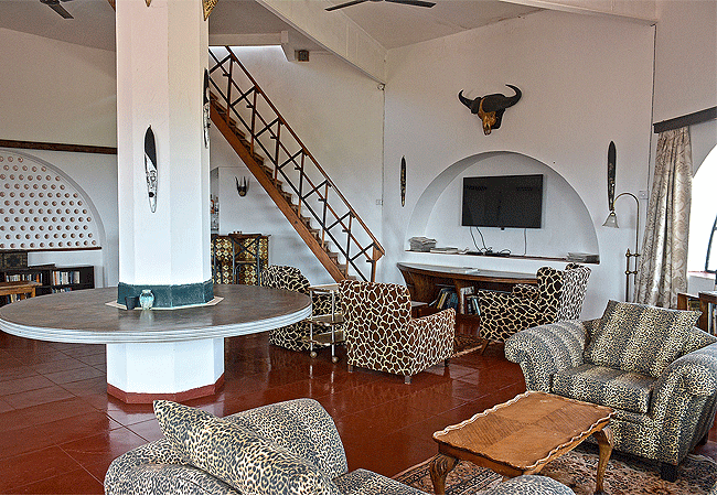 Grogan's Castle Hotel, Tsavo West National Park