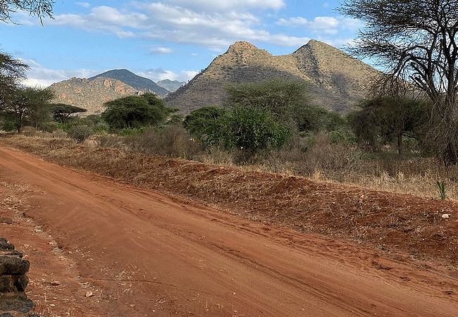 kilaguni-serena-safari-lodge-tsavo-west-national-park-kenya-roads-inside-tsavo-west-nat Kilaguni Serena Safari Lodge