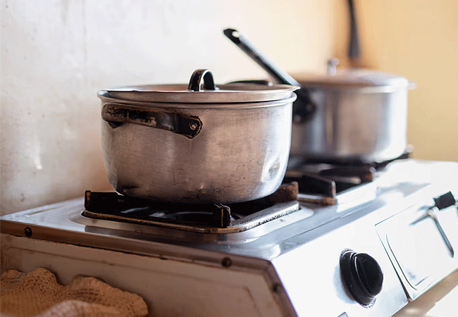 kitani-bandas-tsavo-west-national-park-small-cookers-with-gas Kitani Bandas Tsavo West National Park