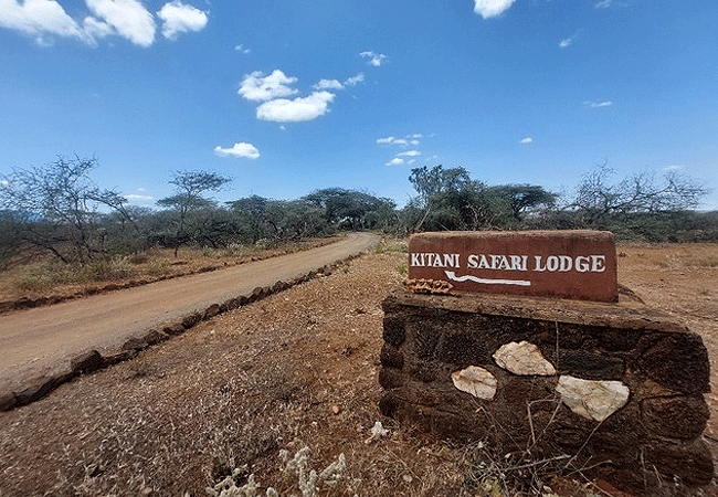 kitani-bandas-tsavo-west-national-park-welcome-sign Kitani Bandas Tsavo West National Park