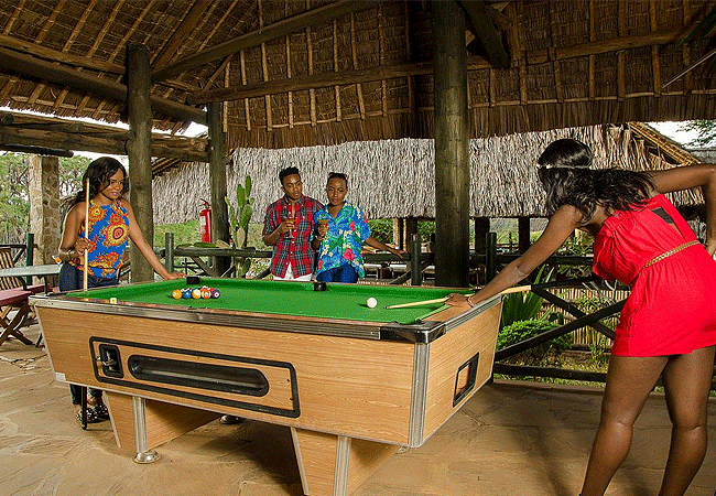 man-eaters-lodge -tsavo-national-park-offers-a billiardspool-table-as-part-of-its-amenities Man Eaters Lodge Tsavo West National Park