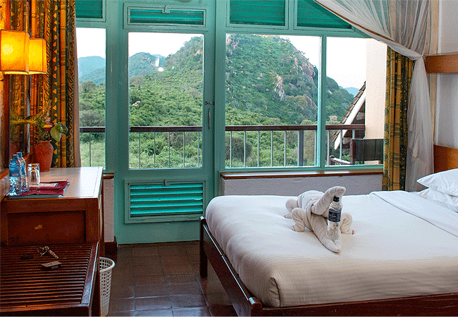 ngulia-safari-lodge-tsavo-west-national-park-has-52-park-facing-modern-style-interconnecting-spacious-rooms-all-ensuite-with-a-lounge-area-working-station-and-a-balcony Ngulia Safari Lodge Tsavo West National Park