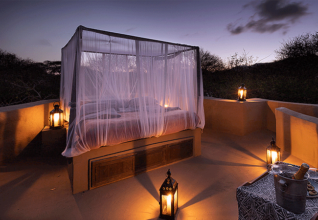 ol-donyo-lodge-chyulu-hills-offers-a-unique-experience-with-its-star-beds Ol Donyo Lodge Chyulu Hills Kenya Safari