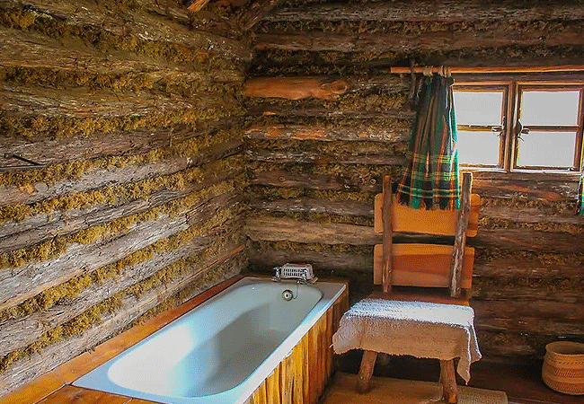 Rutundu log cabins Mount Kenya