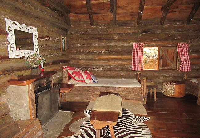 Rutundu log cabins Mount Kenya