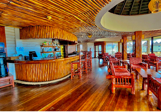 salt-lick-safari-lodge-bar-and-lounge-area Salt Lick Safari Lodge