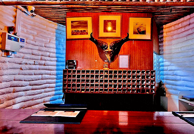 salt-lick-safari-lodge-reception Salt Lick Safari Lodge