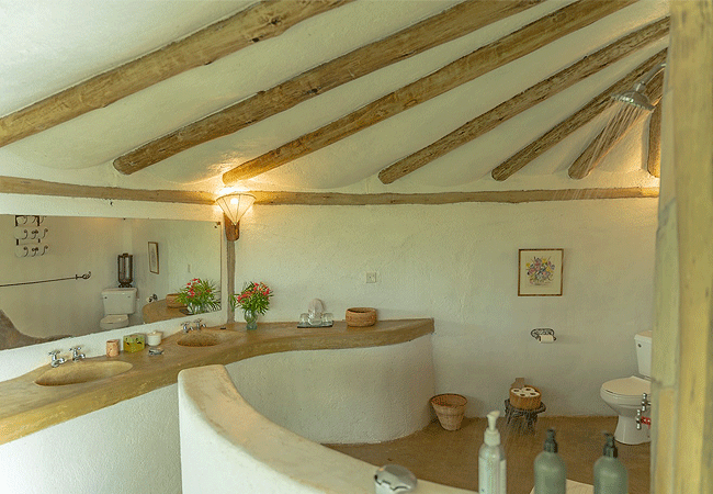 samatian-island-lodge-on-lake-baringo-offers-exclusive-open-plan-accommodation-featuring-panoramic-lake-views-and-distinctive-often-open-air-bathrooms Samatian Island Lodge Lake Baringo