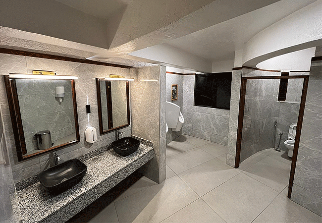 taita-hills-safari-resort-common-washrooms Taita Hills Safari Resort & Spa