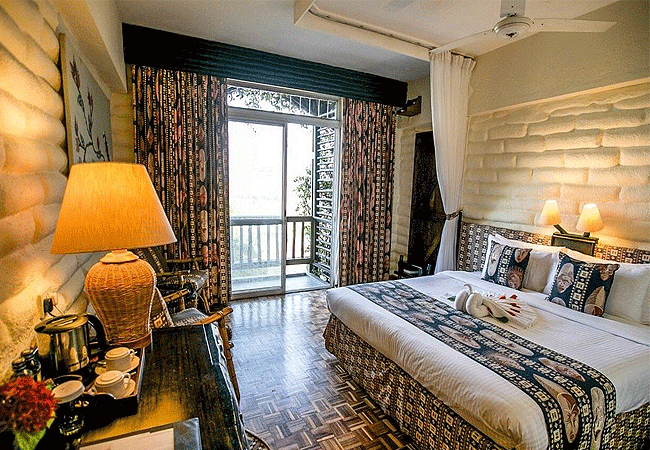 taita-hills-safari-resort-king-bed Taita Hills Safari Resort & Spa