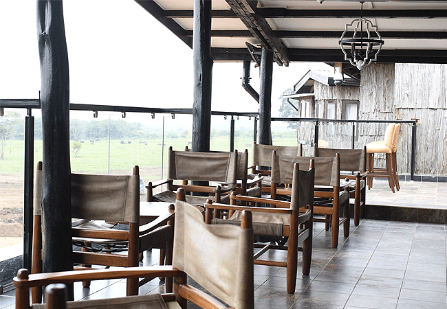 treetops-lodge-aberdare-lounge Treetops Lodge Tree Hotel Aberdare