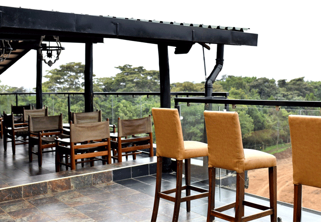 treetops-lodge-aberdare-sky-lounge Treetops Lodge Tree Hotel Aberdare