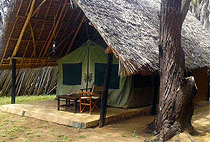Epiya Chapeyu Tented Camp Tsavo East