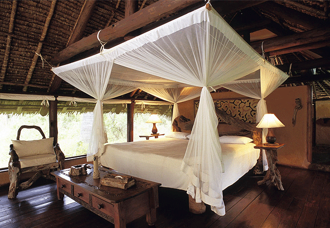 galdessa-camp-tsavo-east-national-park-guest-bed Galdessa Camp Tsavo East National Park