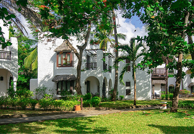 Jacaranda Indian Ocean Beach Resort Diani