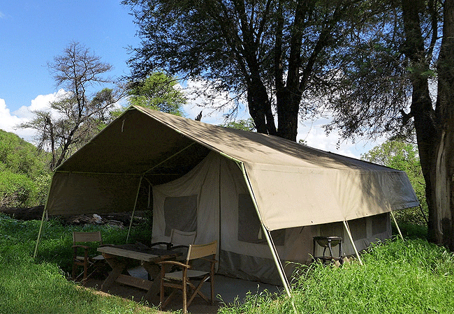 lion-king-bush-camp-samburu-offers-6-private-tents-each-with-outside-seating-area-double-beds-with-showers-and-toilets Lion King Bush Camp Samburu National Reserve