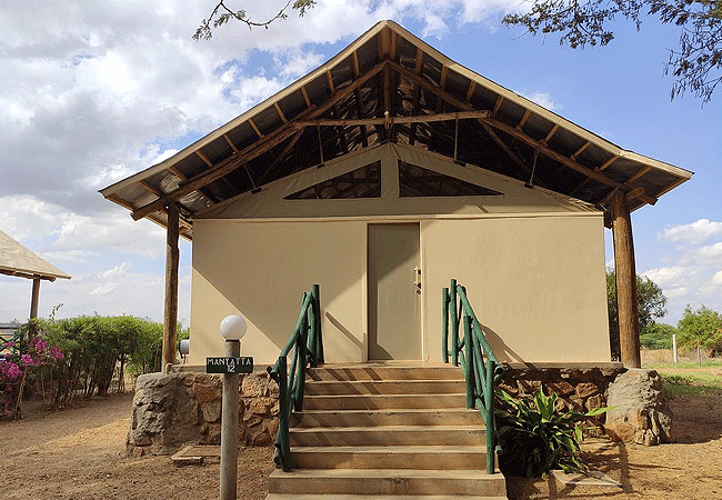 manyatta-camp-tsavo-east-national-park-safari-tent Manyatta Camp Tsavo East National Park