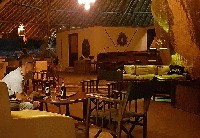 rock-side-camp-voi-tsavo-east-national-park-living-room Rock Side Camp Voi