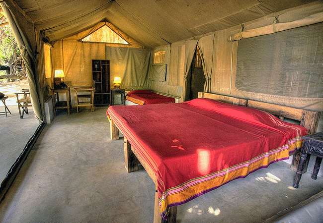 shoroa-river-camp-tsavo-east-national-park-guest-tent-bedroom Shoroa River Camp Tsavo East National Park Kenya