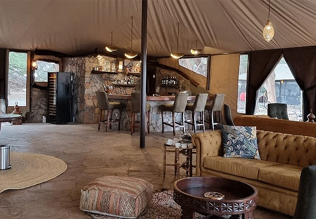 soroi-larsens-samburu-camp-bar-lounge-samburu-national-reserve Soroi Larsens Camp Samburu National Reserve
