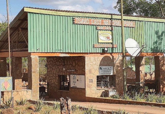 zomeni-lion-hill-lodge-tsavo-east-national-park-voi-entry-gate Zomeni Lion Hill Lodge Tsavo East National Park