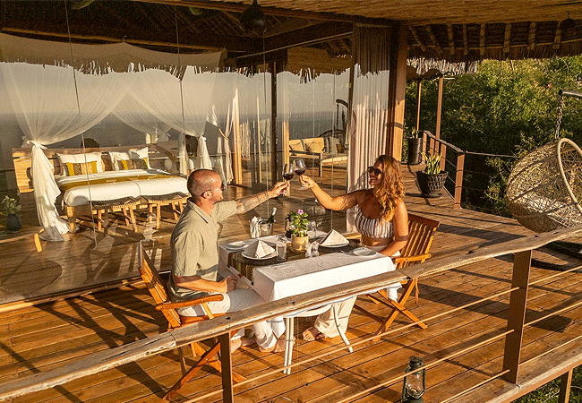 honeymoon-safaris-holidays-soroi-luxury-migration-camp-masai-mara-national-reserve Honeymoon Safaris Holidays