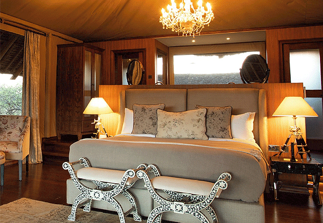 finch-hattons-camp-luxury-tented-family-suite-are-2-suites-and-include-two-private-en-suite-bedrooms-with-king-beds-or-twin-a-lounge-an-extended-deck-with-views-over-the-hippo-pools Finch Hattons Luxury Tented Family Suites