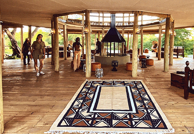 chyulu-club-luxury-safari-lodge-is-a-tented-accommodation-located-in-the-chyulu-hills-of-kenya-on-the-border-of-the -tsavo-west-national-park Chyulu Club Luxury Safari Lodge