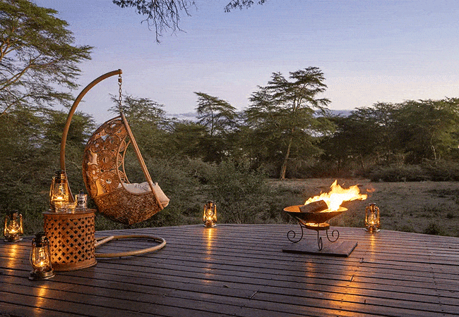 chyulu-club-luxury-safari-lodge-outdoor-fire-place Chyulu Club Luxury Safari Lodge