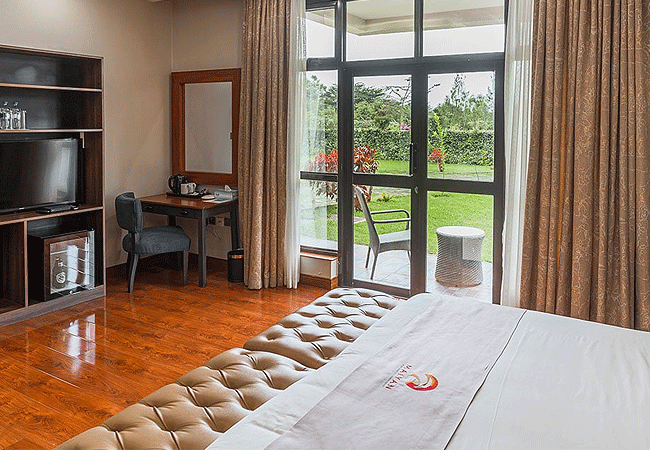 sarova-maiyan-luxury-resort-nanyuki-deluxe-guest-room Sarova Maiyan Luxury Resort Nanyuki