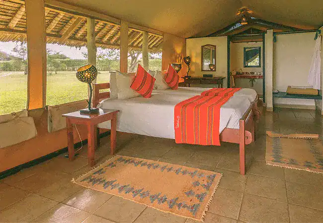 3-day-ngutuni-lodge-ziwani-voyager-camp-safari-voyager-ziwani-camp-is-located-just-5-km-outside-the-southern-limits-of-tsavo-west-national-park 3 Day Ngutuni Lodge & Ziwani Voyager Camp Safari