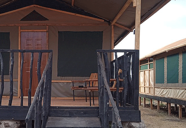 nyati-safari-camp-amboseli-national-park-tents-has-a-total-of-five-safari-and-seven-stone-houses Nyati Safari-camp Amboseli National Park Kenya Safaris