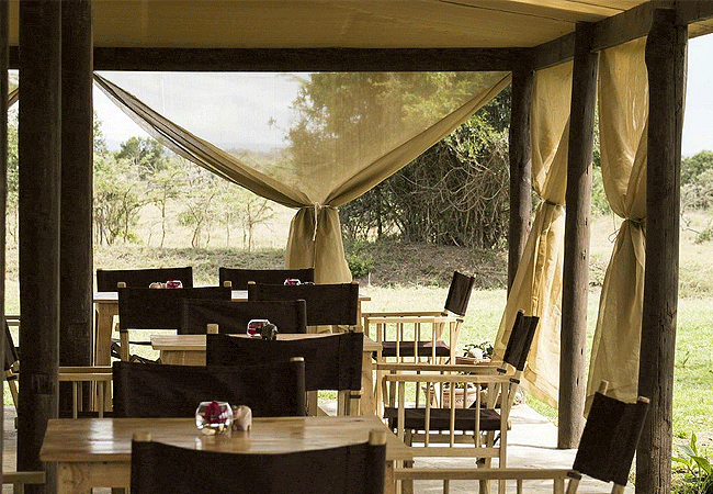 moranis-restaurant-ol-pejeta-conservancy-nanyuki-outdoor-seating Morani’s Restaurant Sweetwaters Ol Pejeta
