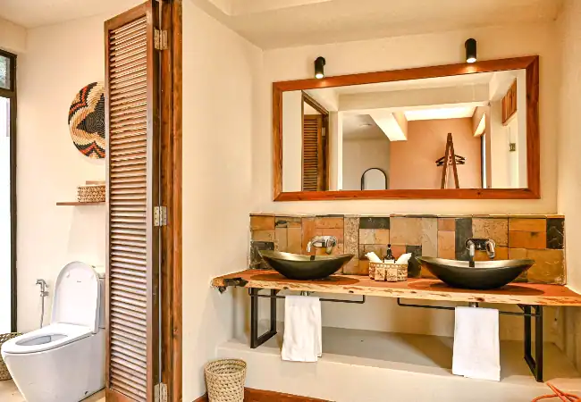 soroi-samburu-lodge-standard-room-bathroom Soroi Samburu Lodge Samburu National Reserve