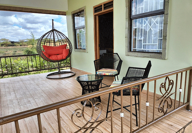 Penety Amboseli Resort Kimana | Room Prices | Facilities & Activities