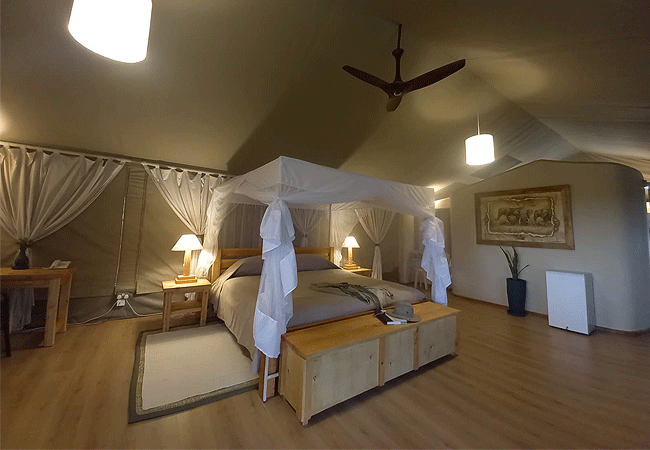 maisha-camp-sweetwaters-nanuki-tent-room Maisha Sweetwaters Camp